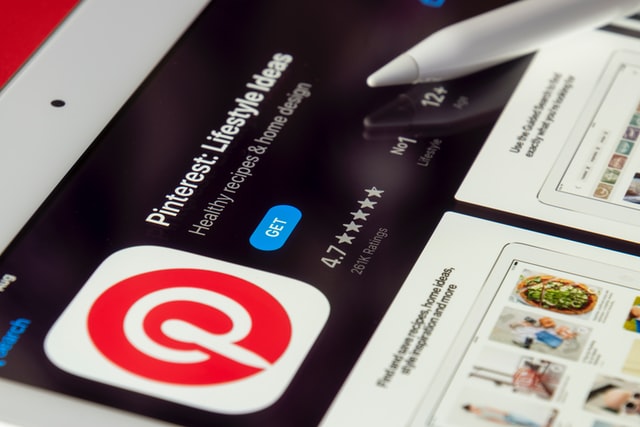 7 Signs That Indicate You Need a Pinterest Manager